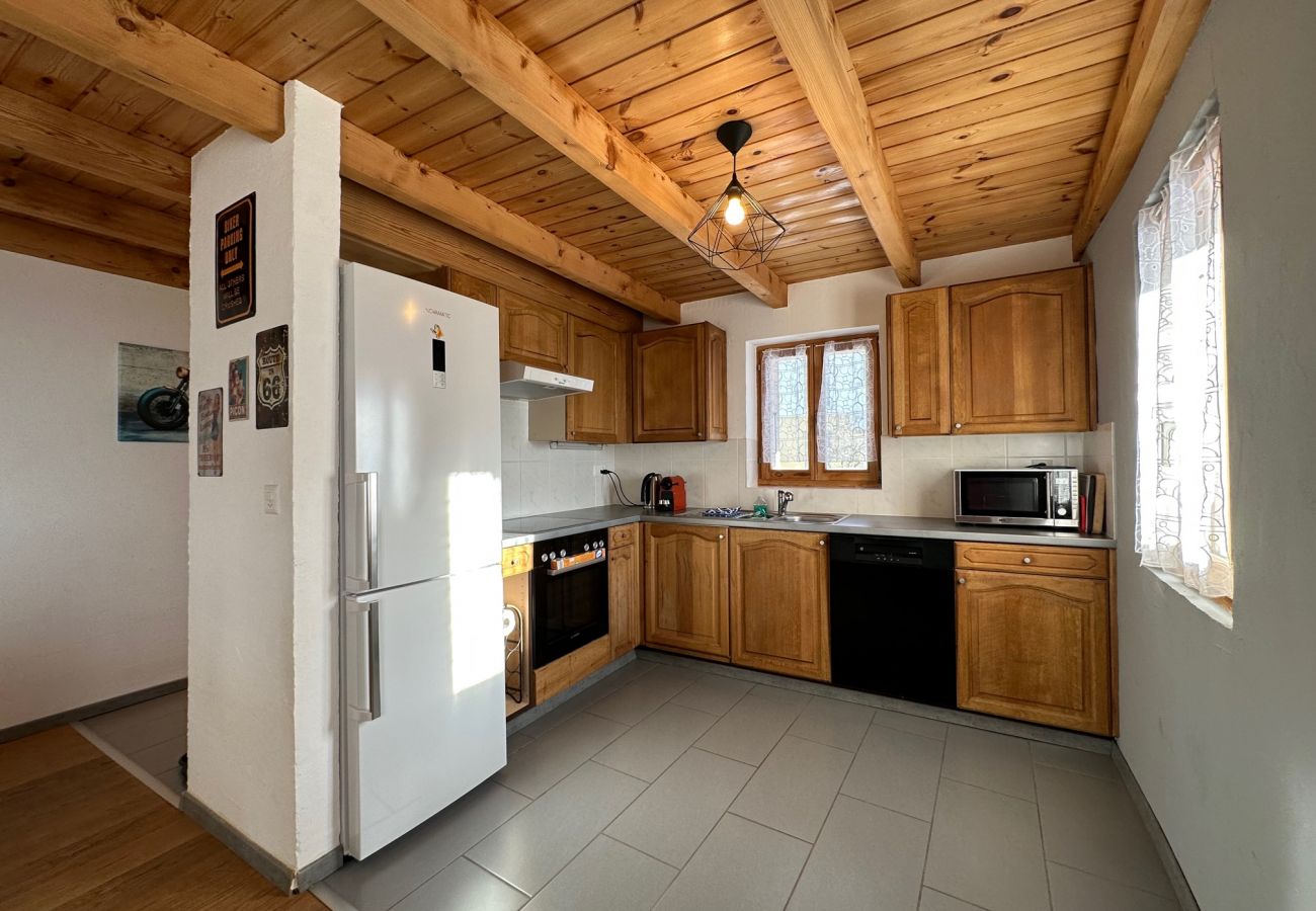 Ferienwohnung in Sion - Biker's House à 5mns de Sion