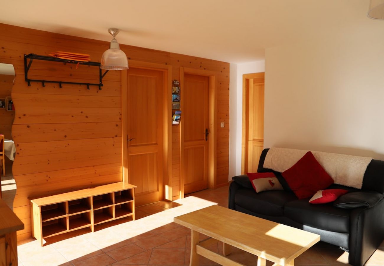 Ferienwohnung in Salvan - Petit Nid Douillet au Coeur de Salvan