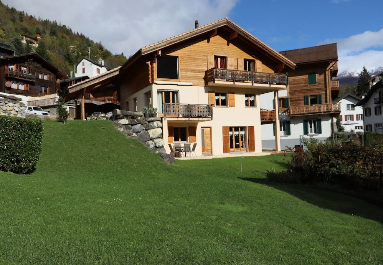 Ferienwohnung in Salvan - Petit Nid Douillet au Coeur de Salvan