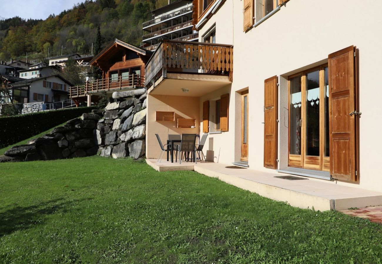 Ferienwohnung in Salvan - Petit Nid Douillet au Coeur de Salvan