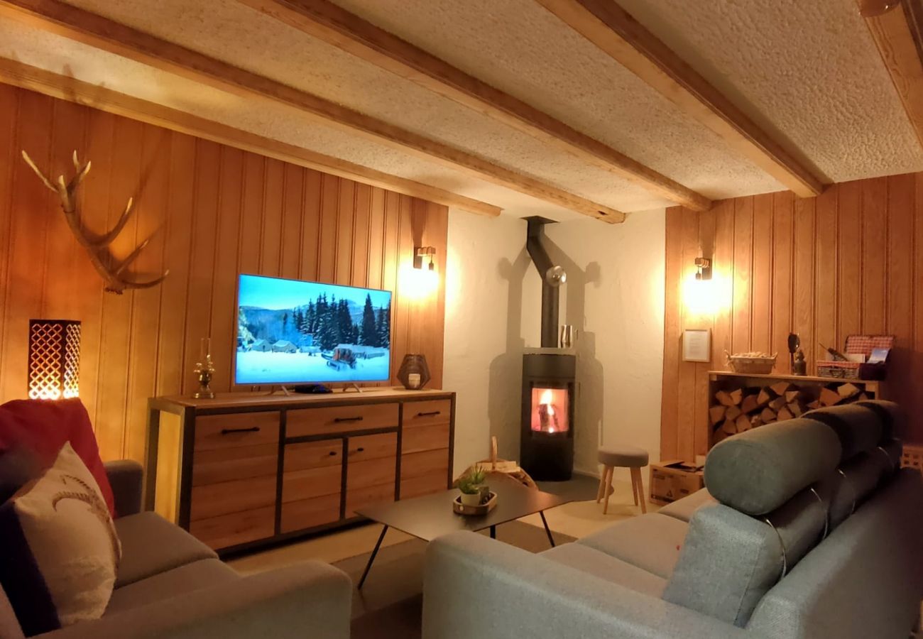 Chalet in Veysonnaz - Chalet La Vie est Belle sur les Pistes