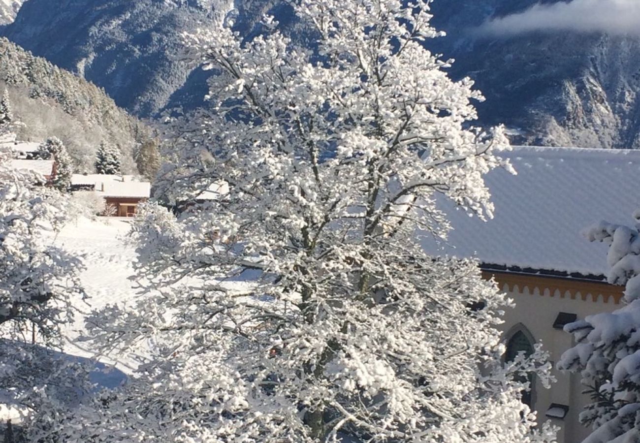 Chalet in Les Marécottes - Chalet l'Escapade - 6 to 10 pax - Swiss Alps