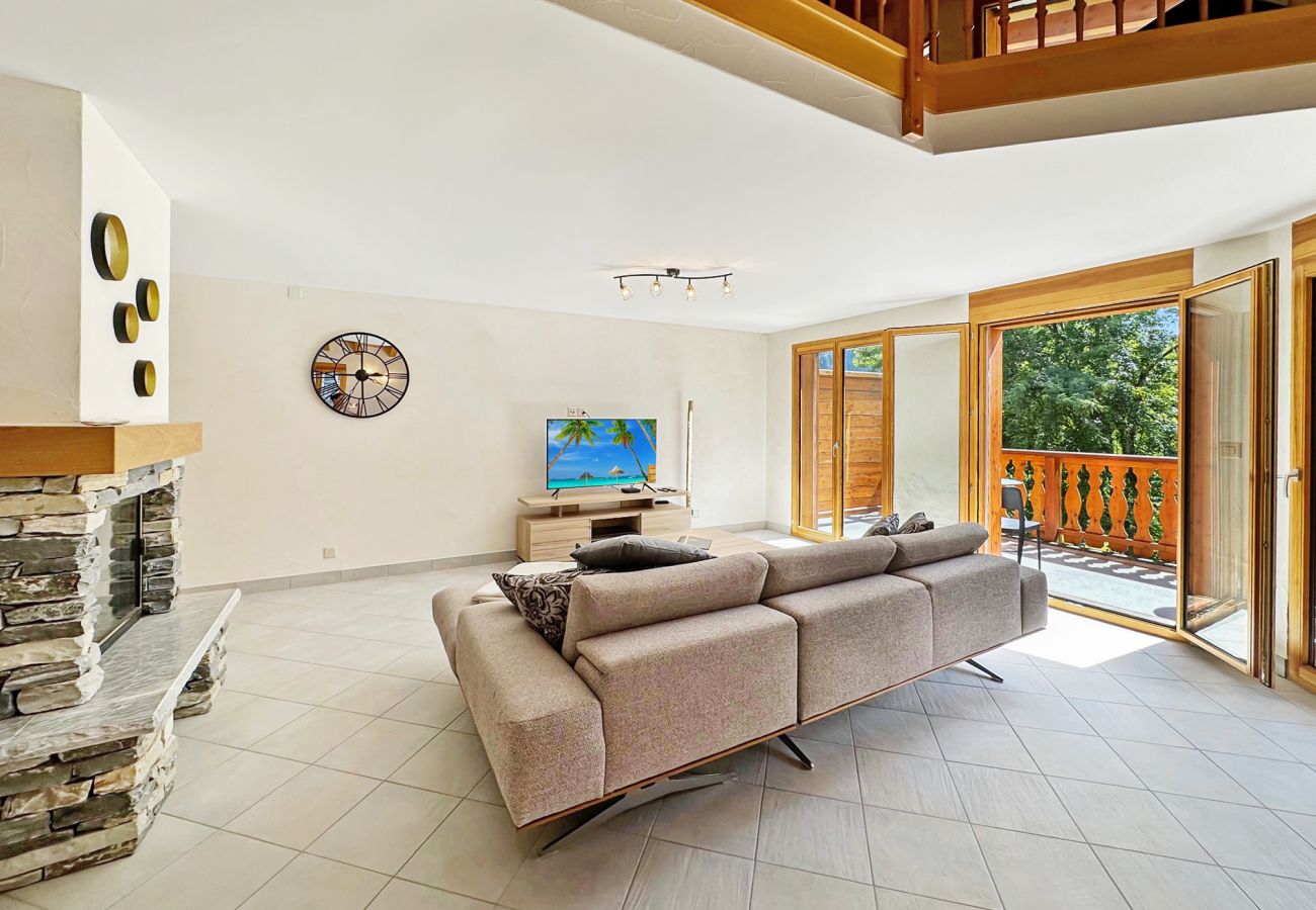 Ferienwohnung in Les Marécottes - Family apartment for 6 to 8 on Mont Banc express t