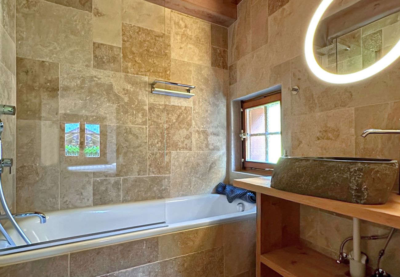 Chalet in Bruson - Family Chalet Karibu - 4 Vallées - next to Verbier