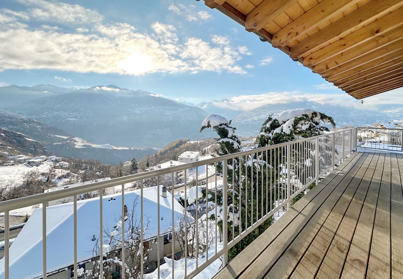 Ferienhaus in Blignou - Family Mountain Hideway in the Swiss Alps