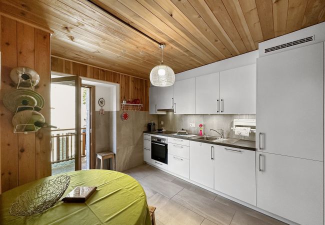 Ferienwohnung in Salvan - Swiss Alpine Retreat & View near Martigny Ferienwohnung in Salvan - Swiss Alpine Retreat & View near Martigny