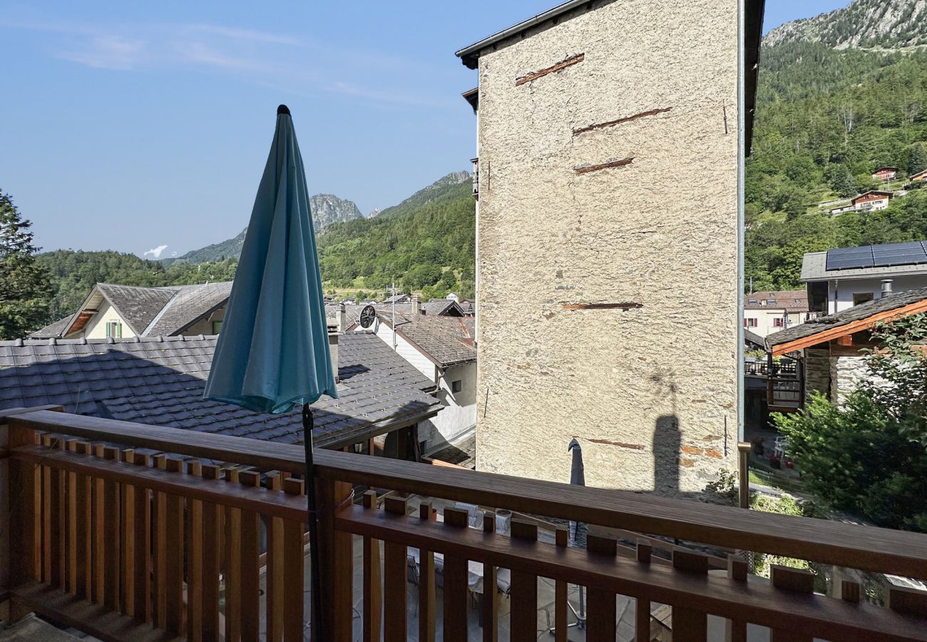 Ferienwohnung in Salvan - Swiss Alpine Retreat & View near Martigny