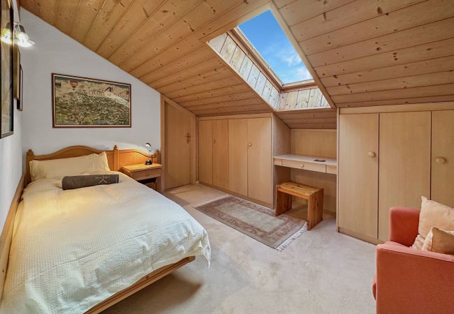 Ferienwohnung in Mollens - Family Penthouse with view of the Swiss Alps Ferienwohnung in Mollens - Family Penthouse with view of the Swiss Alps