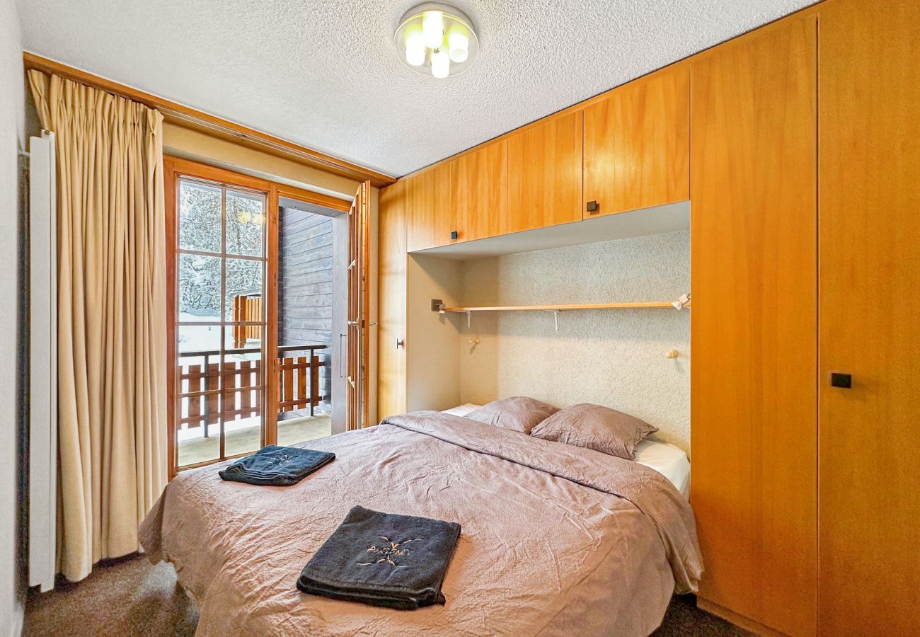 Ferienwohnung in Les Agettes - Lift Bear Lodge - 4Valleys - Swiss Alps