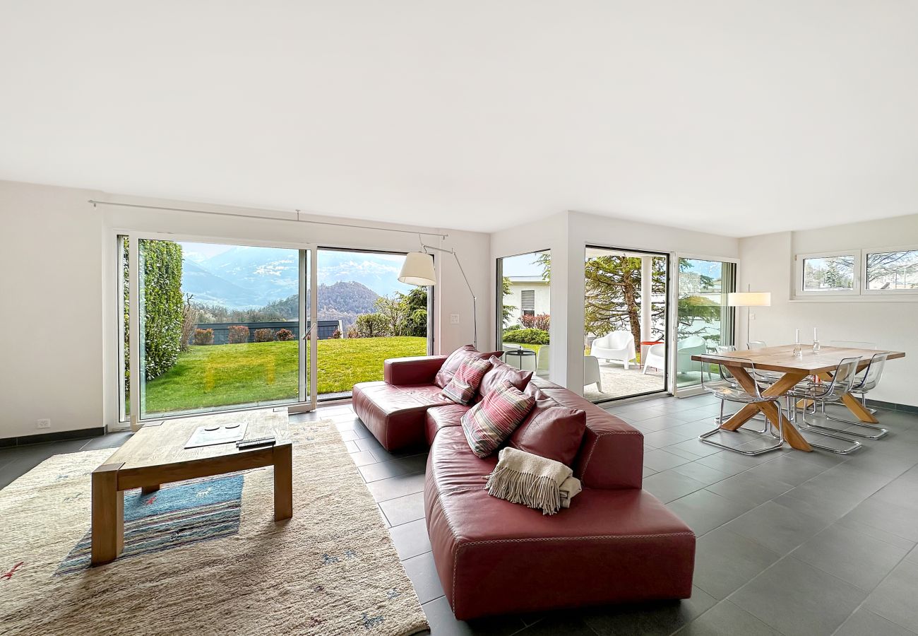 Doppelhaushälfte in Savièse - Sunny Alps Panorama – Modern House near Sion