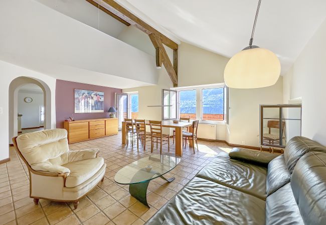 Ferienwohnung in Chelin - Open Sky Retreat  Panoramic Alpine Views 6 Sleeps