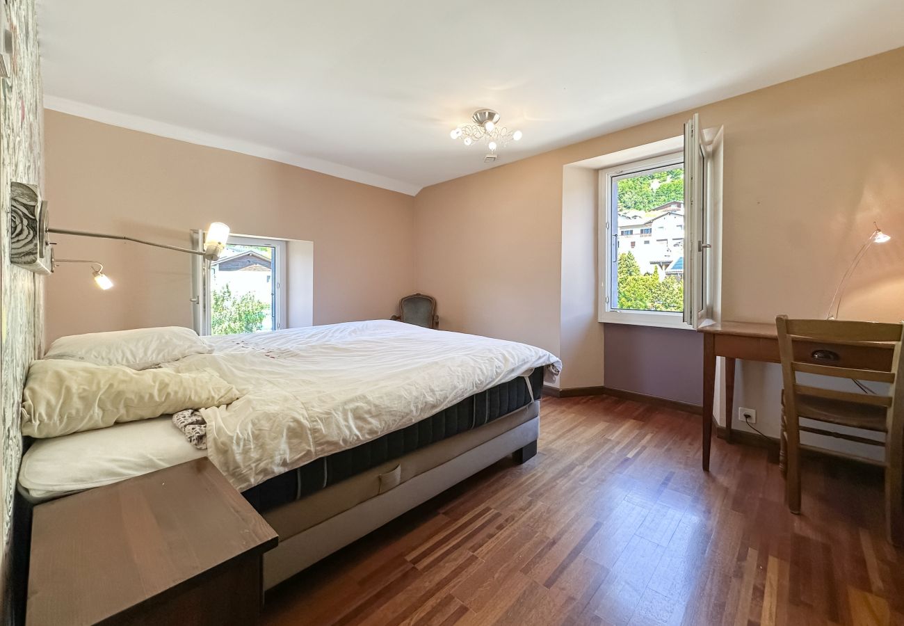 Ferienwohnung in Chelin - Open Sky Retreat  Panoramic Alpine Views 6 Sleeps