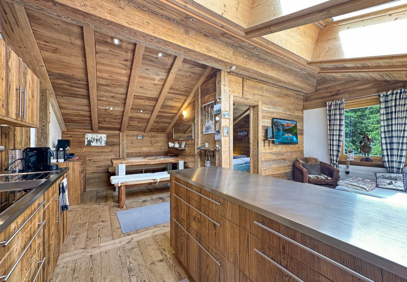 Ferienwohnung in Zermatt - Matterhorn Alpine Hideaway – Cozy Renovated Apartm