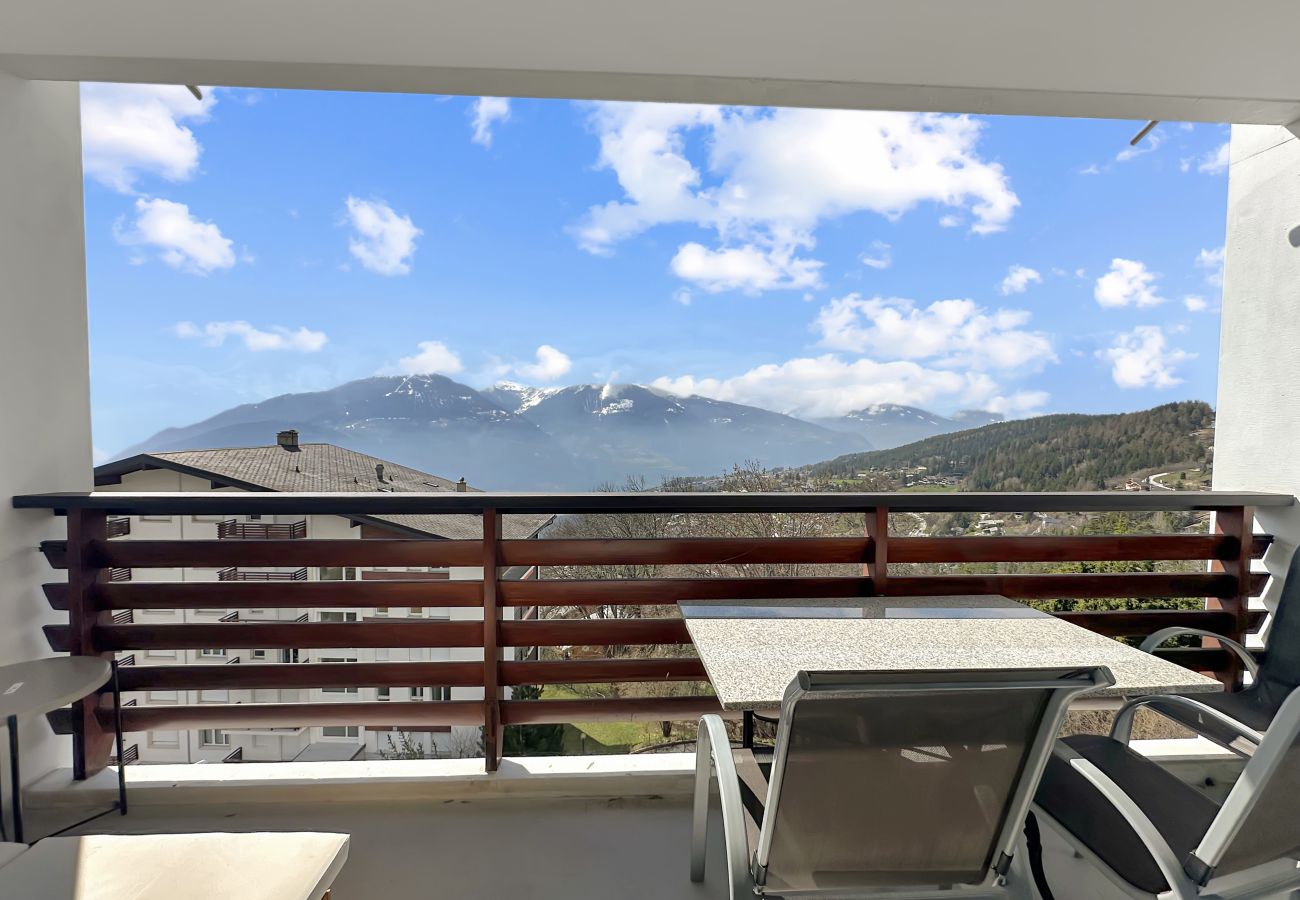 Ferienwohnung in Crans-Montana - Montana Alpine Outlook 4 Pax Panoramic Alps View