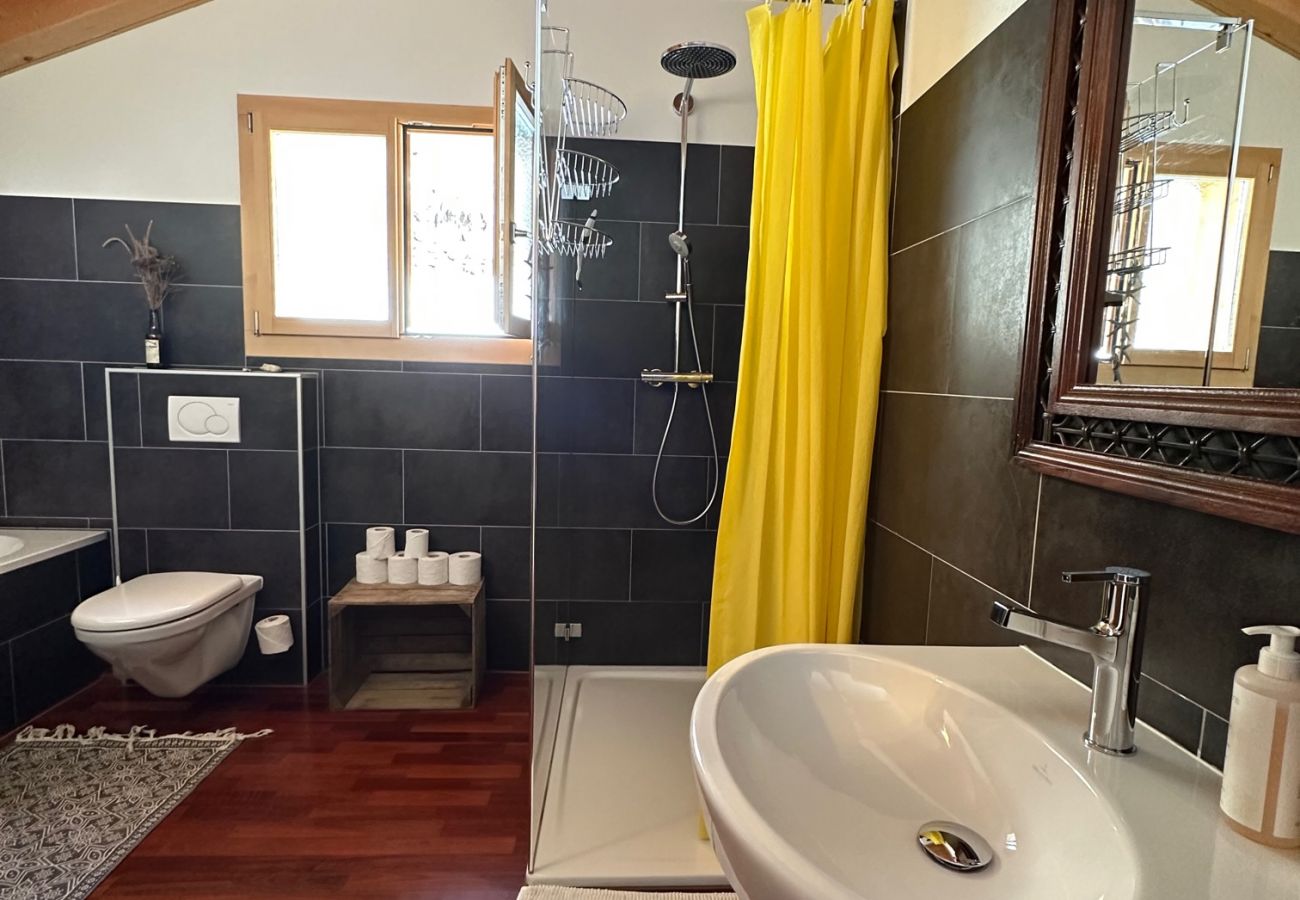 Chalet in Mase - Carpe Diem - Nordic bath and breathtaking view