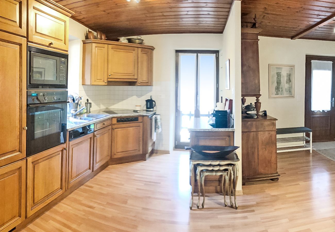 Chalet in Les Marécottes - Chalet l'Escapade - 6 to 10 pax - Swiss Alps