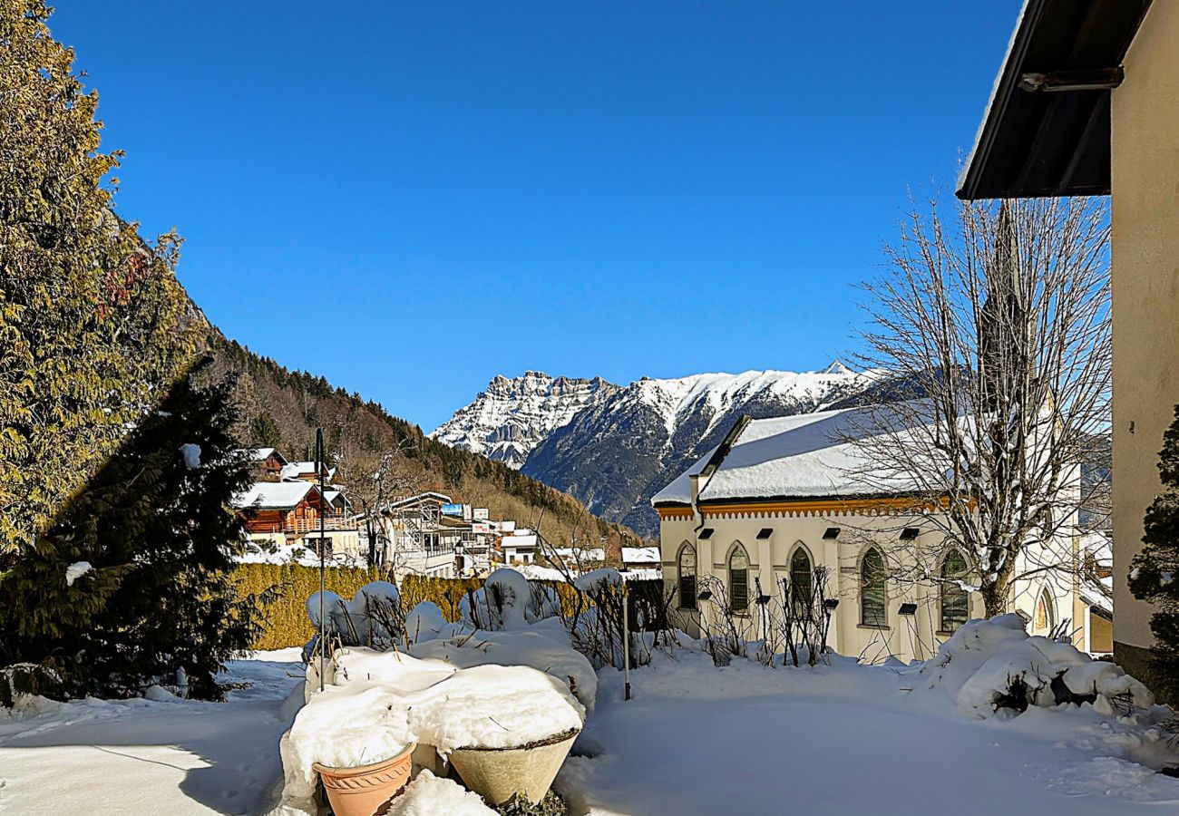 Chalet in Les Marécottes - Chalet l'Escapade - 6 to 10 pax - Swiss Alps