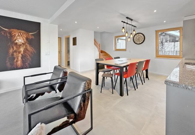 Apartment in Ayent - The Laughing Cow - 10 mns from Sion and ski Apartment in Ayent - The Laughing Cow - 10 mns from Sion and ski