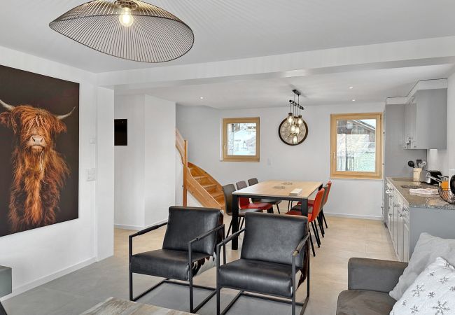 Apartment in Ayent - The Laughing Cow - 10 mns from Sion and ski Apartment in Ayent - The Laughing Cow - 10 mns from Sion and ski