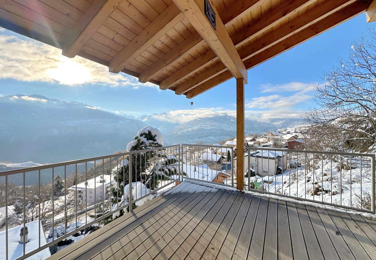 House in Blignou - Family Mountain Hideway in the Swiss Alps