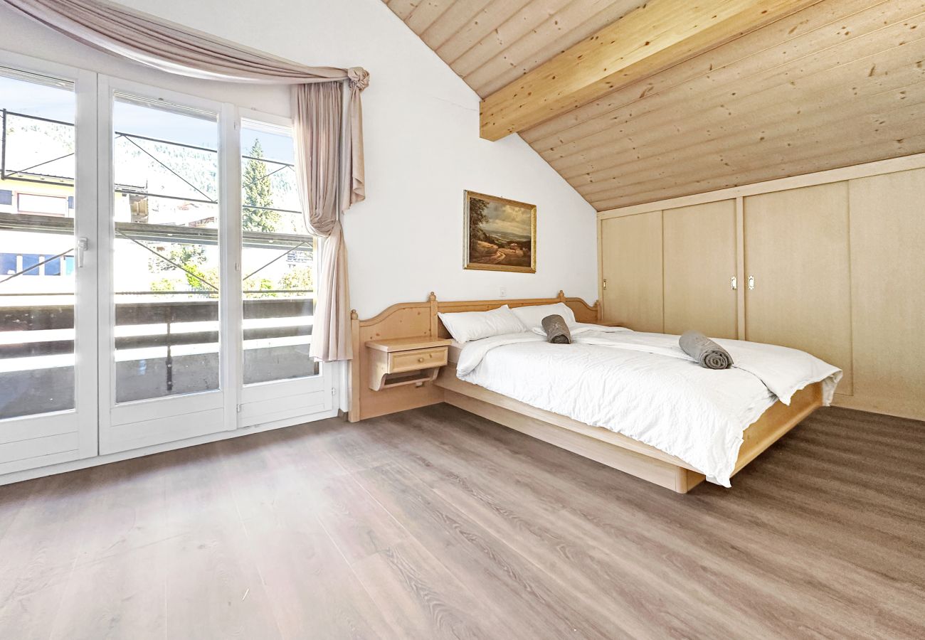 Apartment in Mollens - Family Penthouse with view of the Swiss Alps
