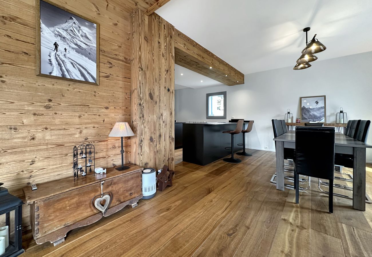 Chalet in Lens - Modern Home for 8 near Crans-Montana • Terrace & F