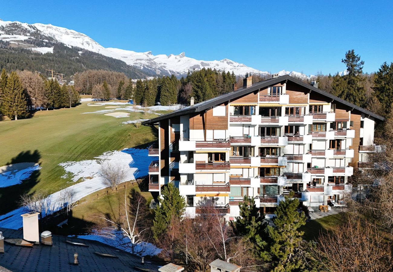 Apartment in Crans-Montana - From green to slopes - Alpine ski and golf  condo