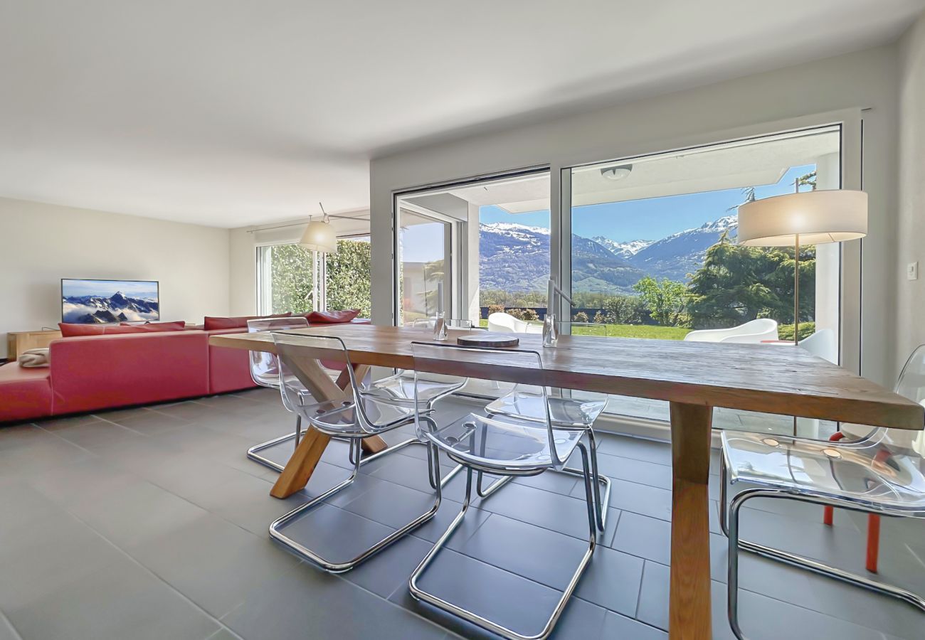 Terraced House in Savièse - Sunny Alps Panorama – Modern House above Sion