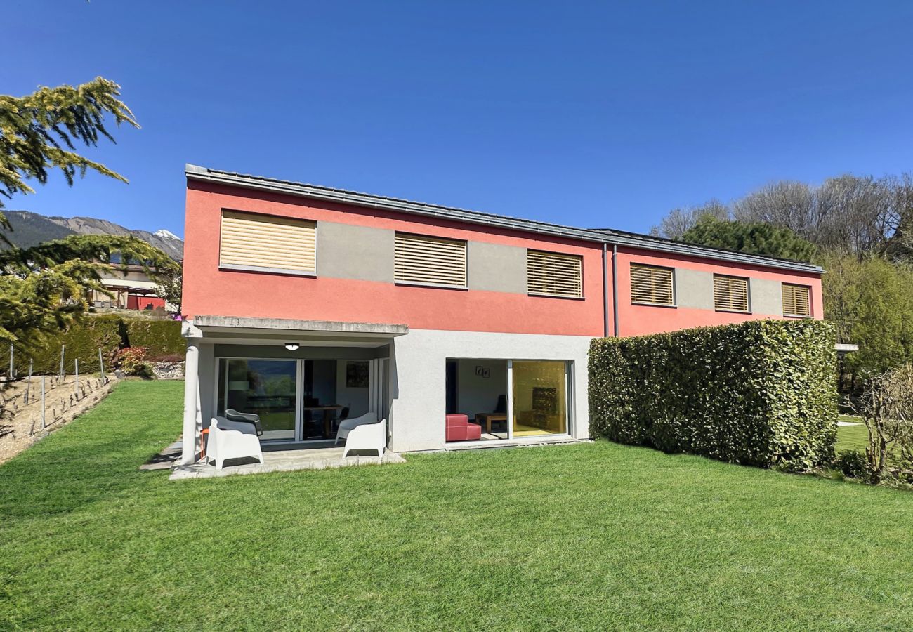 Terraced House in Savièse - Sunny Alps Panorama – Modern House above Sion