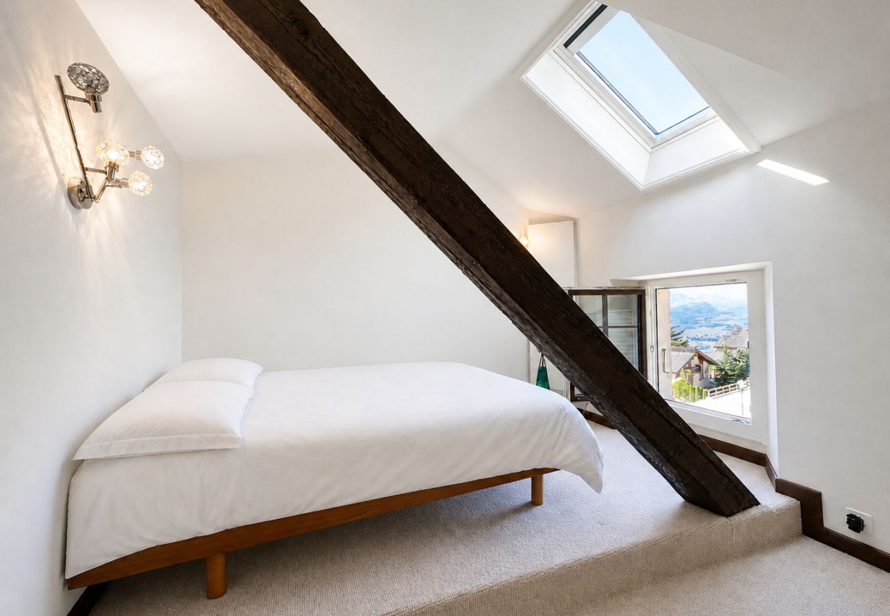 Apartment in Chelin - Open Sky Retreat | Panoramic Alpine Views · Sleeps