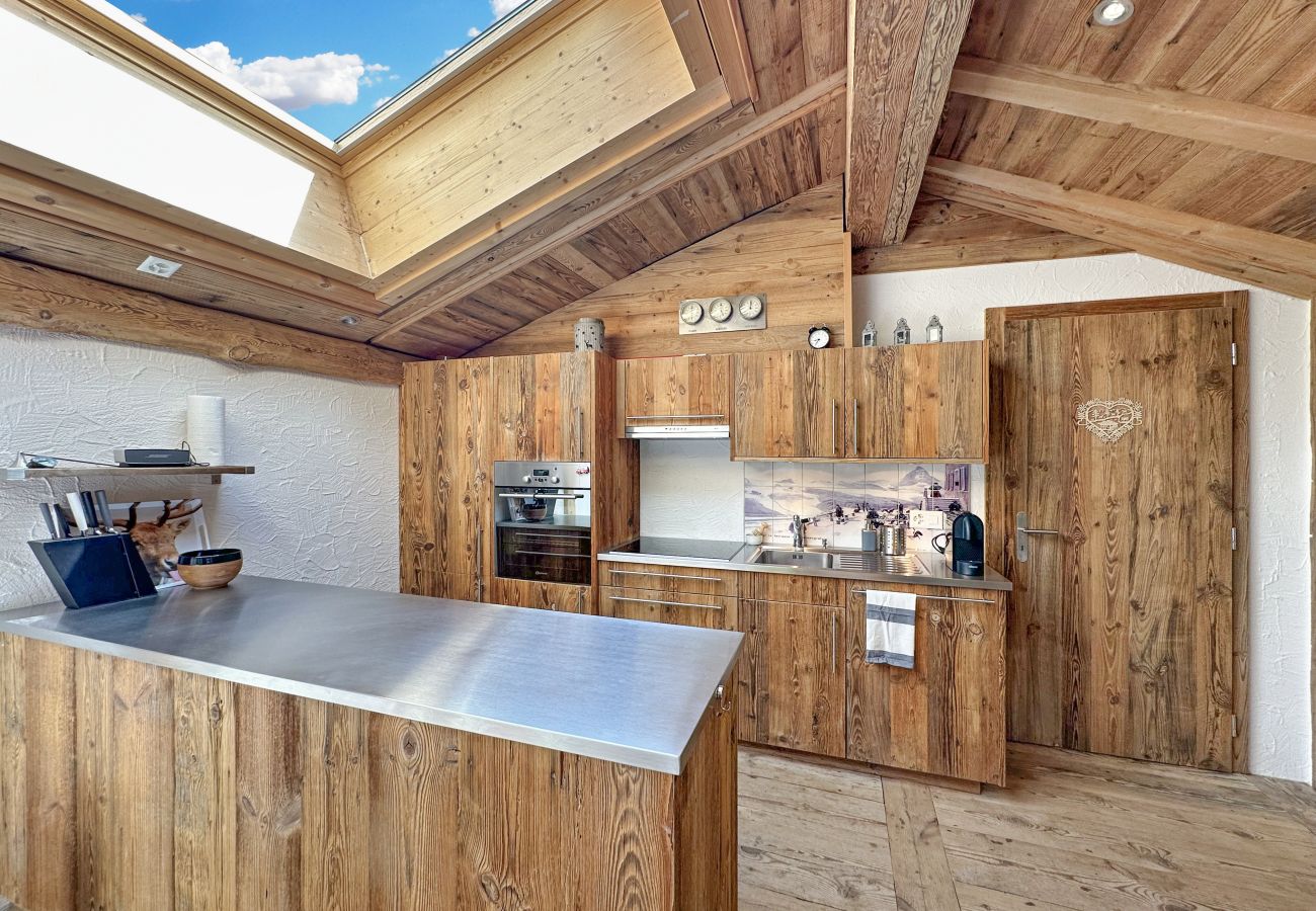 Apartment in Zermatt - Matterhorn Alpine Hideaway – Cozy Renovated Apartm