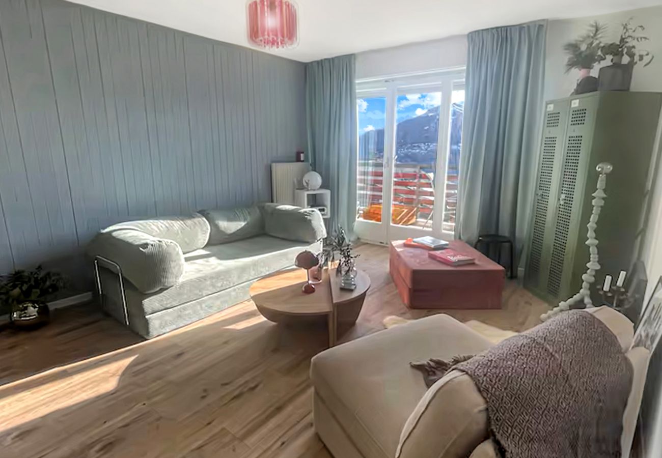 Apartment in Crans-Montana - Montana Alpine Outlook 4 Pax Panoramic Alps View