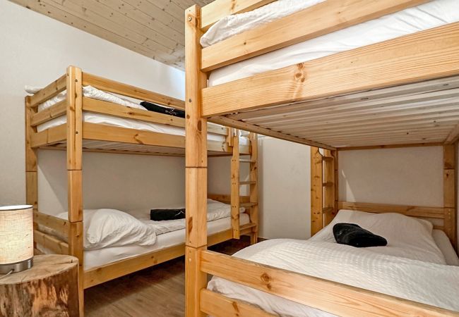 Chalet à Arbaz - Chalet Les Girolles - Anzère Chalet à Arbaz - Chalet Les Girolles - Anzère