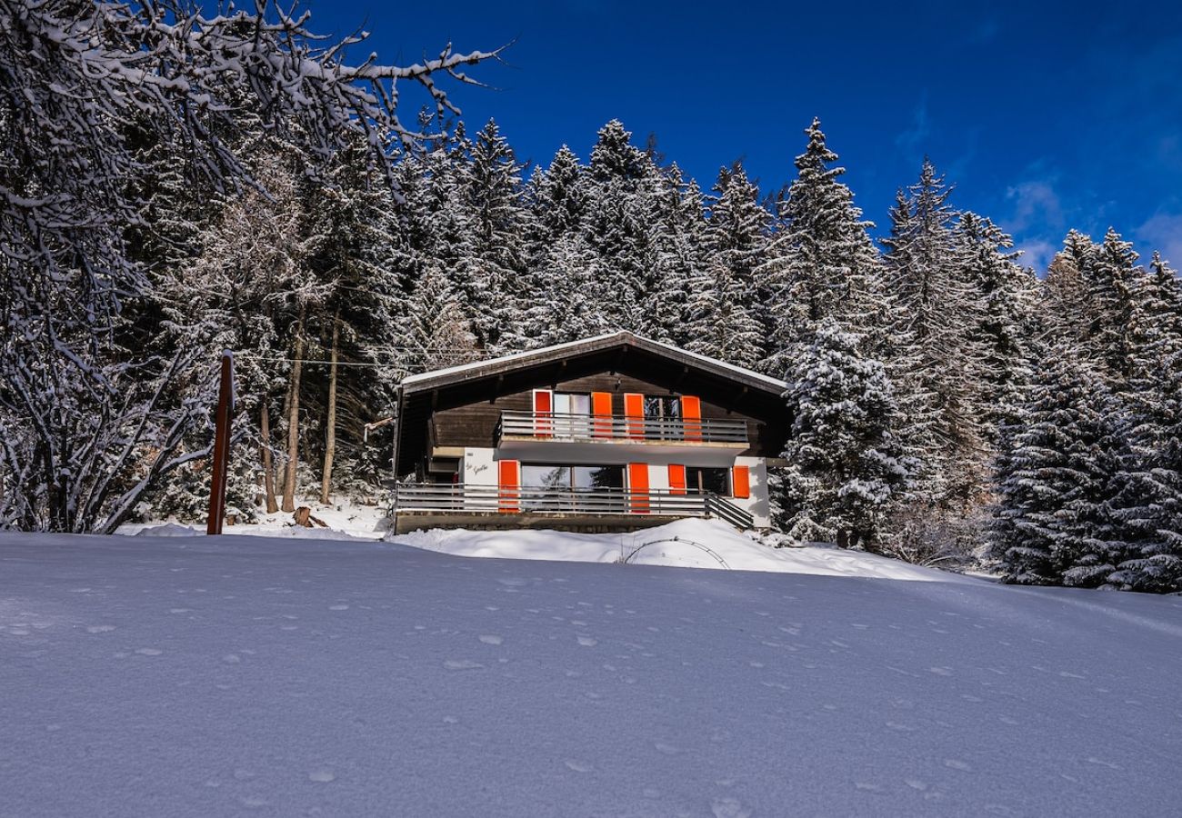 Chalet à Arbaz - Chalet Les Girolles - Anzère