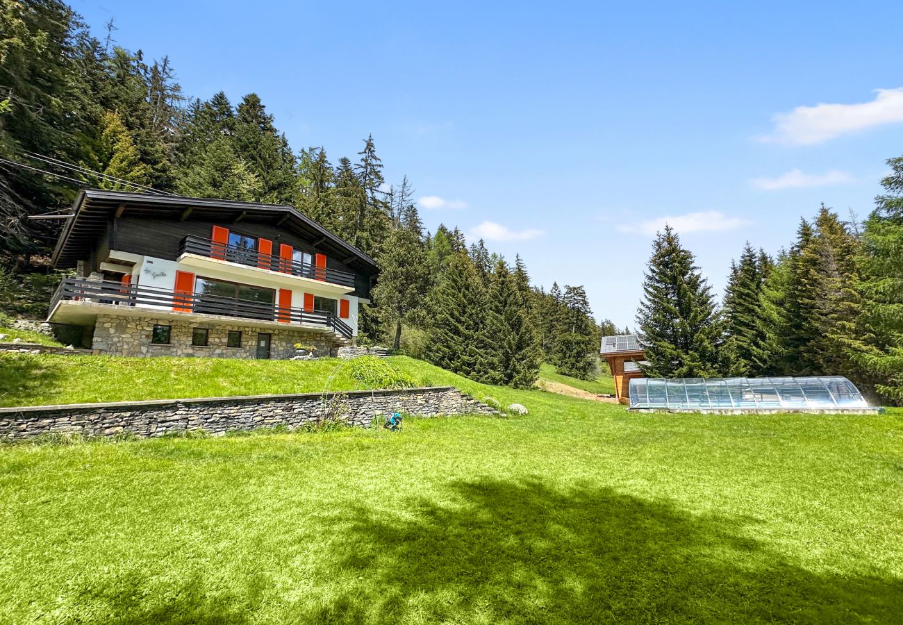 Chalet à Arbaz - Chalet Les Girolles - Anzère