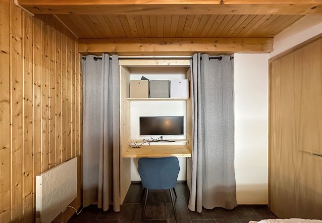 Chalet à Anzère - Tiny House facing the Alps - Ski in and out Chalet à Anzère - Tiny House facing the Alps - Ski in and out