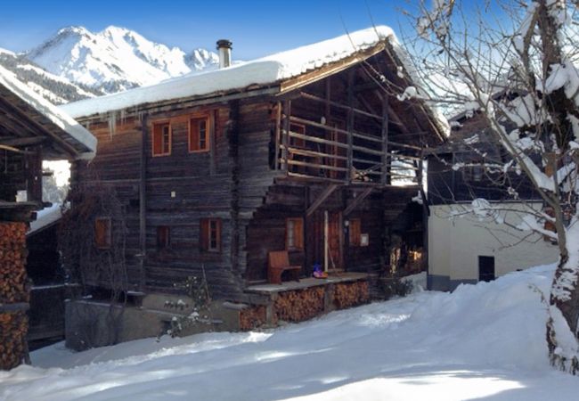 Chalet à Bruson - Chalet Karibu - 4 Vallées - A 20 mns de Verbier