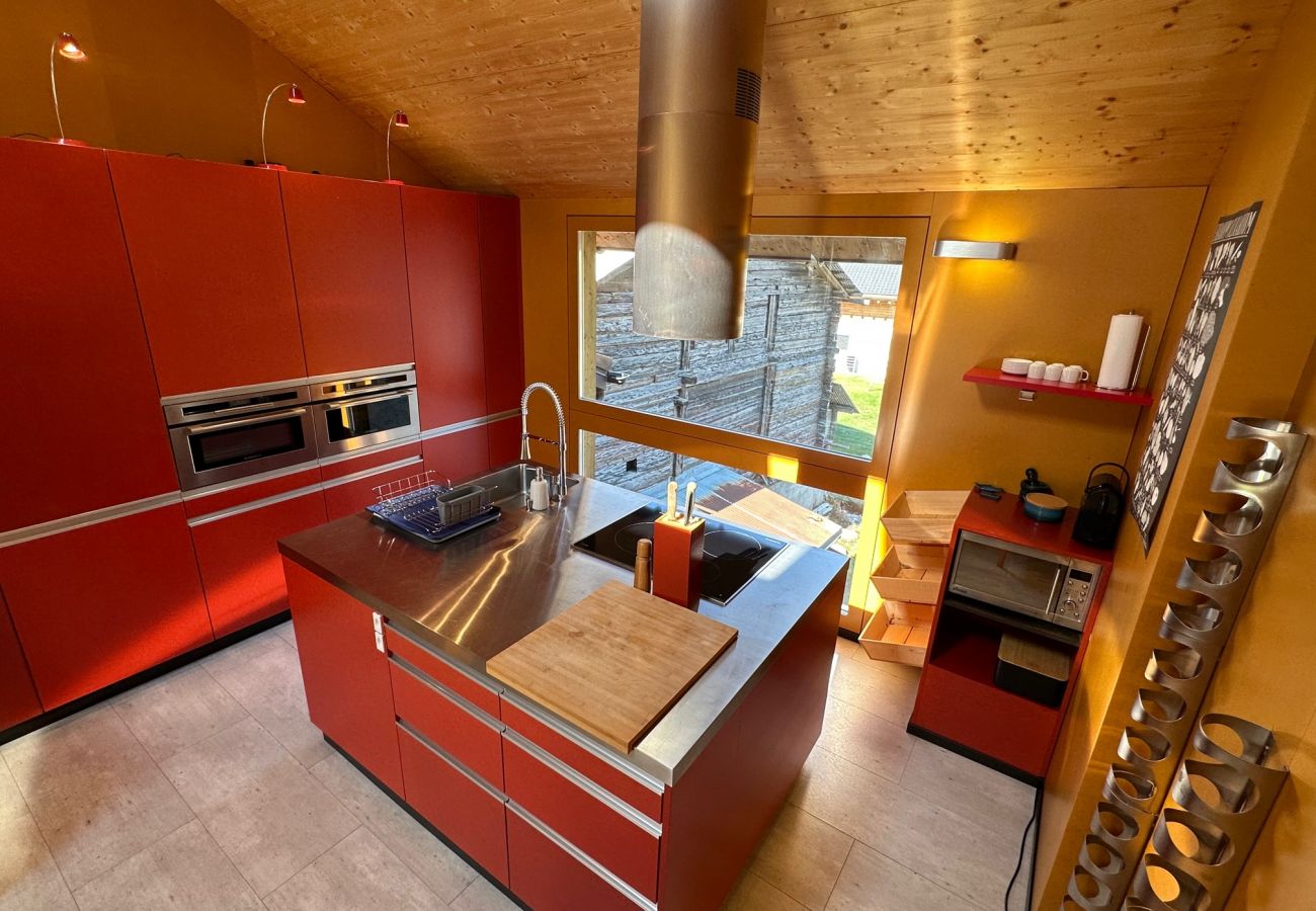 Cuisine lumineuse équipée