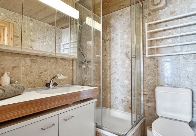 Appartement à Anzère - Mountain Bliss, view and Sauna - Swiss Alps Appartement à Anzère - Mountain Bliss, view and Sauna - Swiss Alps