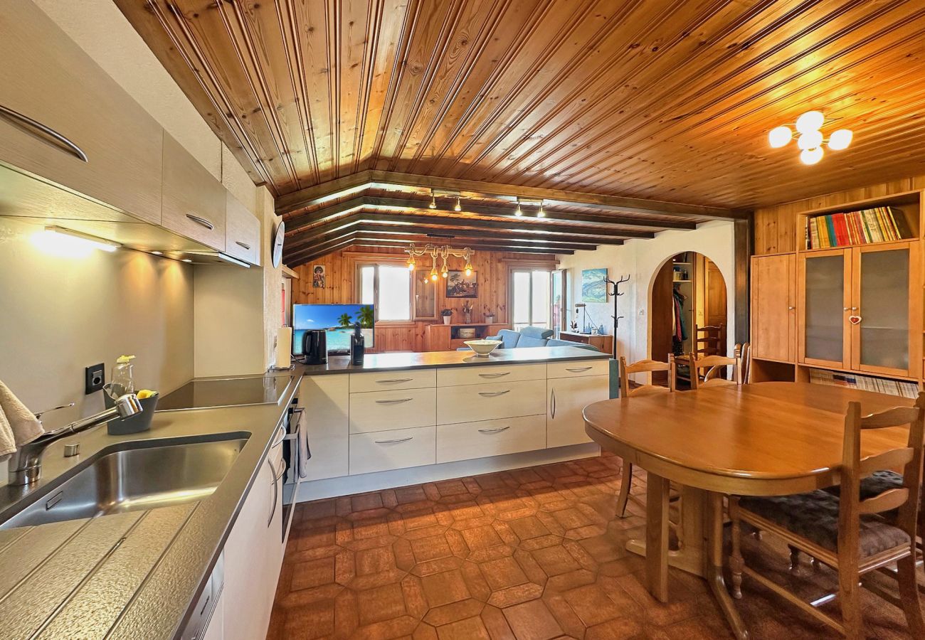 Appartement à Les Agettes - Bear Ridge Retreat - 8mns to slopes - Swiss Alps