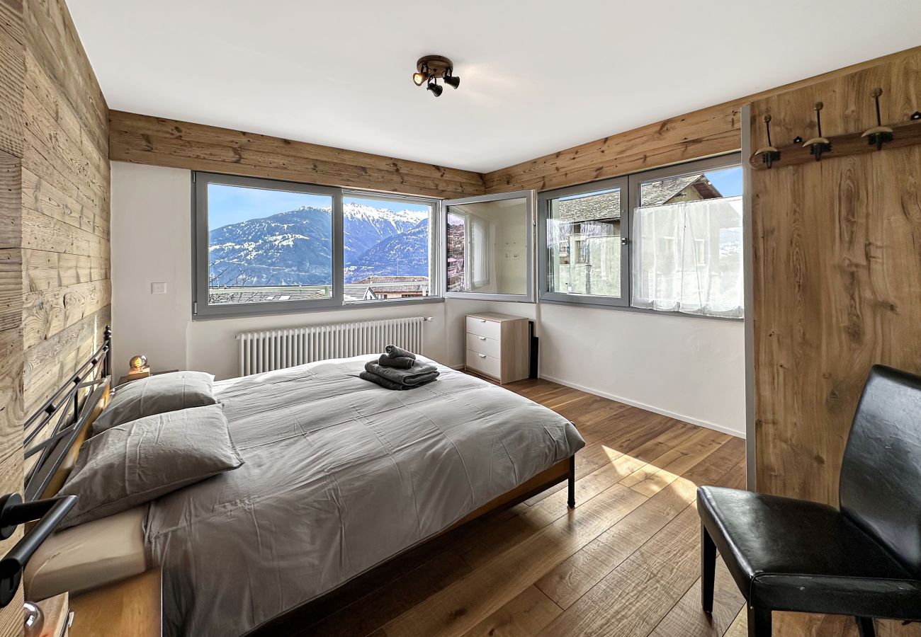 Chalet à Lens - Modern Home for 8 near Crans-Montana • Terrace & F