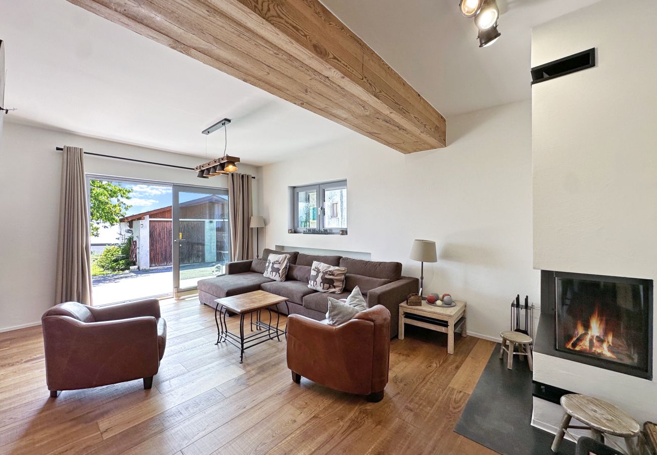 Chalet à Lens - Modern Home for 8 near Crans-Montana • Terrace & F