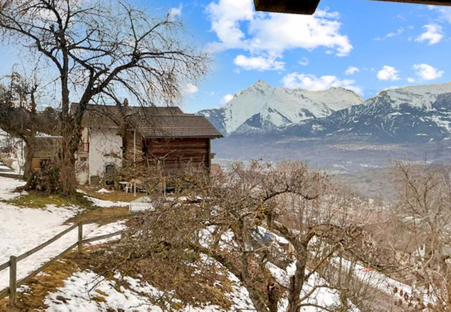 Chalet à Les Agettes - Alpine Nest Chalet – Stunning Mountain Views