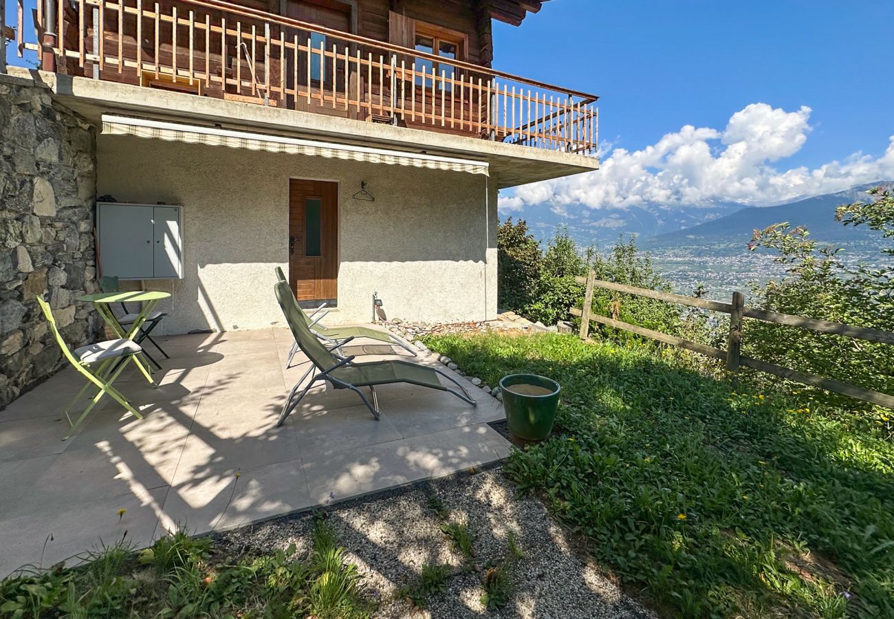 Chalet à Les Agettes - Alpine Nest Chalet – Stunning Mountain Views
