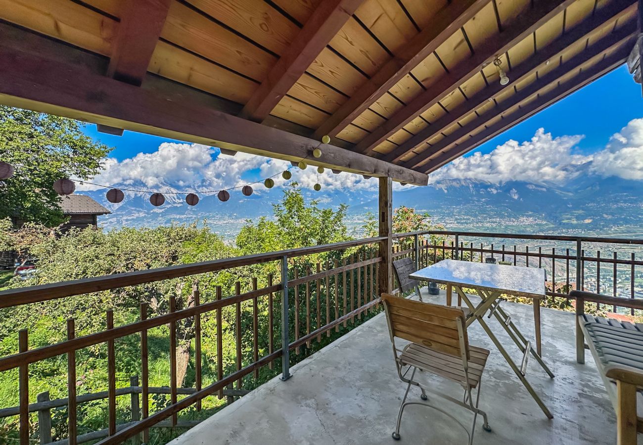 Chalet à Les Agettes - Alpine Nest Chalet – Stunning Mountain Views