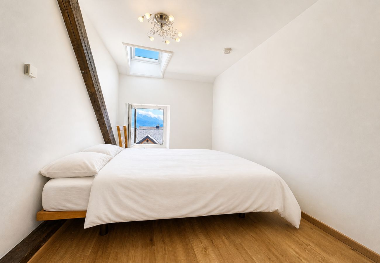 Appartement à Chelin - Open Sky Retreat | Panoramic Alpine Views · Sleeps