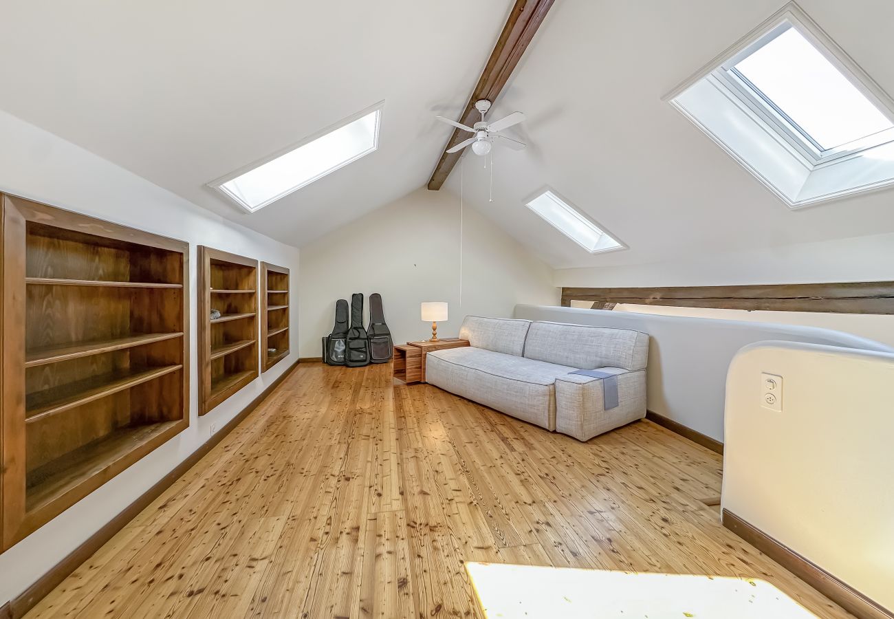 Appartement à Chelin - Open Sky Retreat | Panoramic Alpine Views · Sleeps