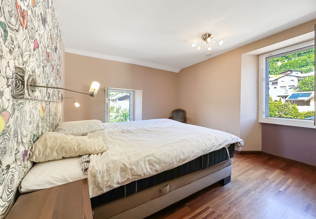 Appartement à Chelin - Open Sky Retreat  Panoramic Alpine Views 6 Sleeps
