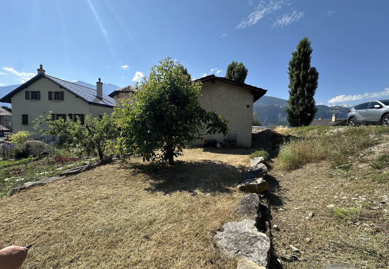 Appartement à Chelin - Open Sky Retreat  Panoramic Alpine Views 6 Sleeps