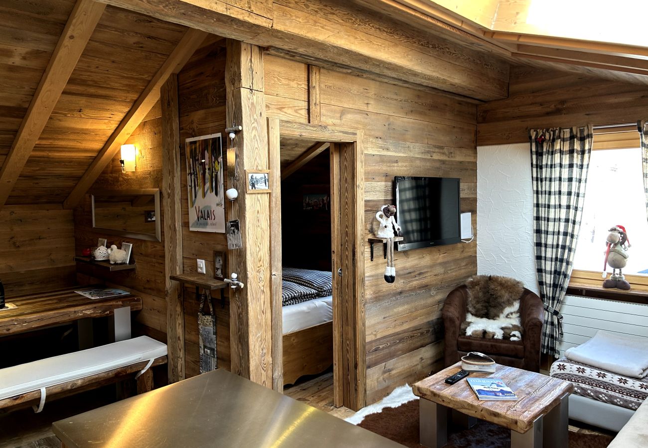 Appartement à Zermatt - Matterhorn Alpine Hideaway – Cozy Renovated Apartm